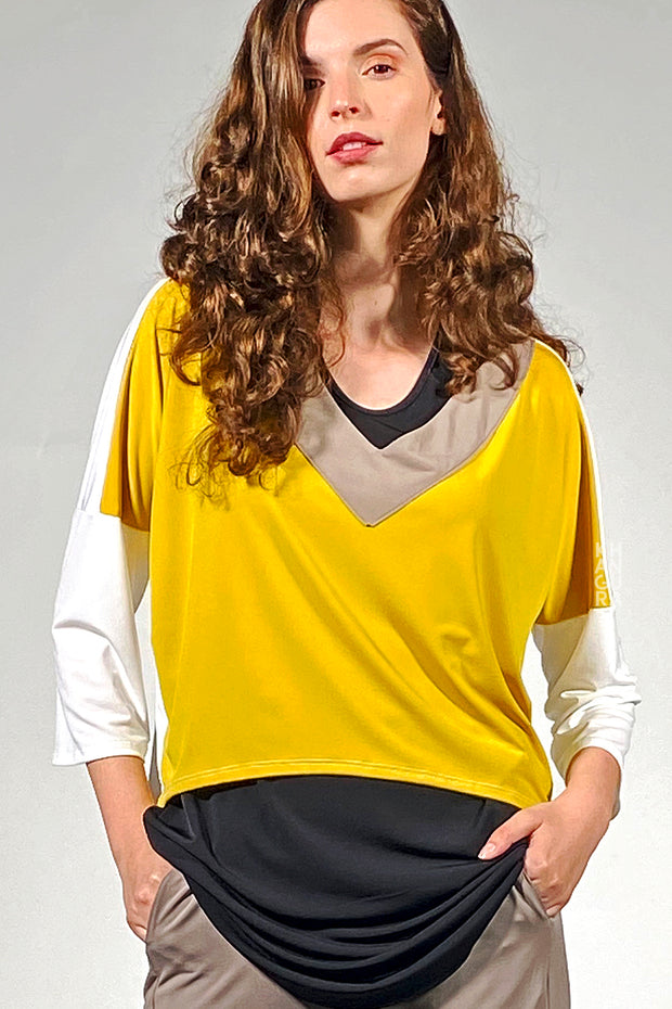 Khangura online women's clothing store makes this beautiful one of a kind top, made in usa. this unique top is perfect for summer. Khangura clothing for of all shapes and sizes, we offer plus size clothing in 1X 2X 3X sizes for women.  this elegant ladies top is great for cruise and travel.