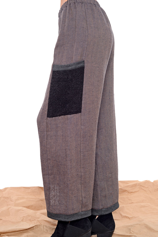 Khangura straight panel pants with patch pocket in black and brown High-Quality Preshrunk linen by Shop Khangura. Stylish Classy Capri Pants. Pull-on Comfy Palazzo Pants USA-Made.