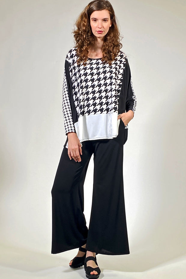 Boxy Comfy Tunic Top - houndstooth black cream